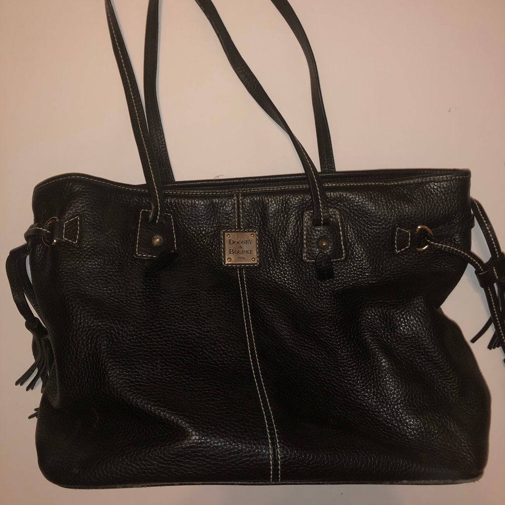 BRAND NEW DOONEY & BURKE PURSE